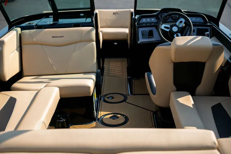 Slide: The Image of MasterCraft NXT20 2023 - 8