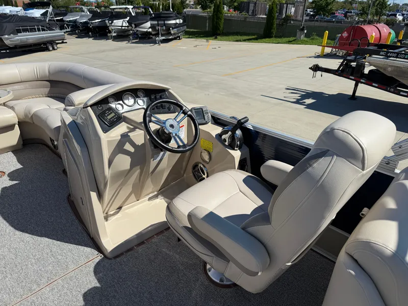 Slide: The Image of Crest Carribean SL 2013 - 17