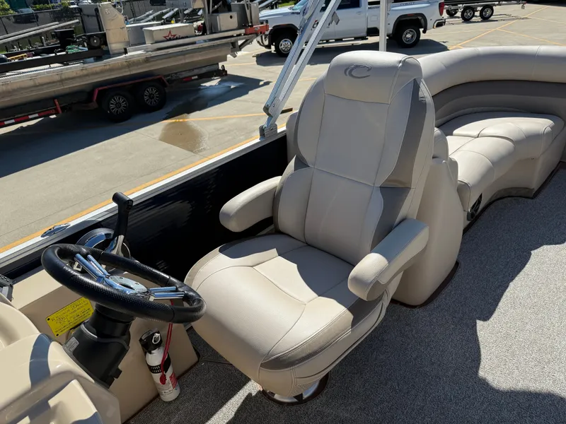 Slide: The Image of Crest Carribean SL 2013 - 18