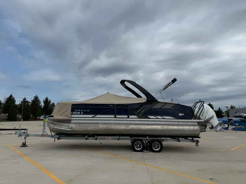 Slide: The Image of Crest Caribbean Platinum 2020 - 23