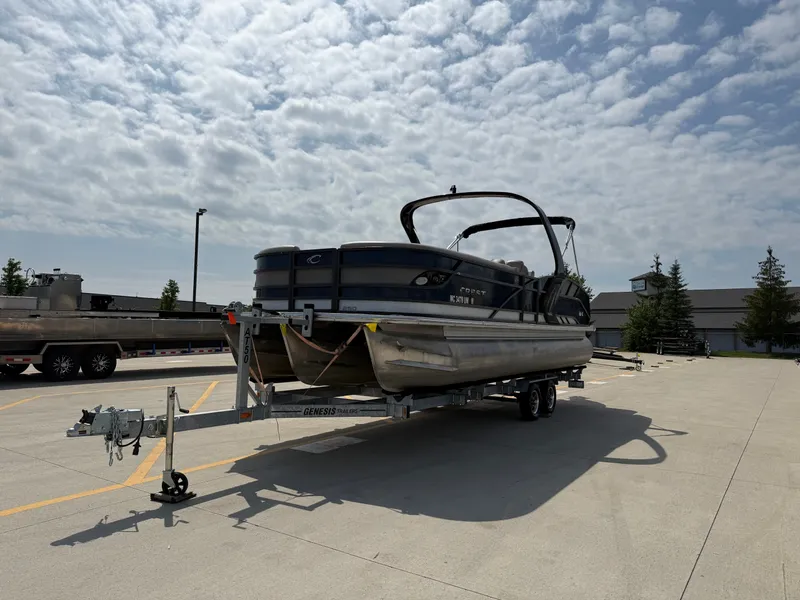 Slide: The Image of Crest Caribbean Platinum 2020 - 6