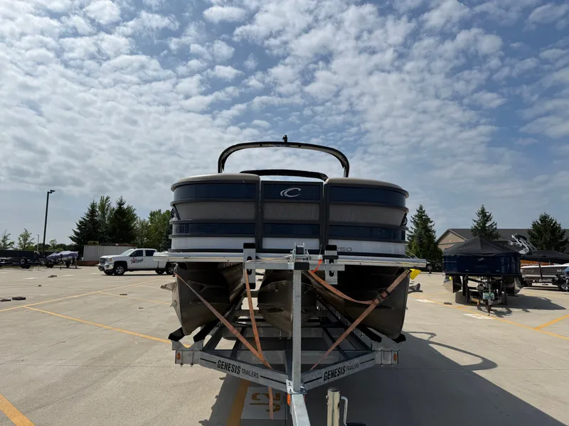 Slide: The Image of Crest Caribbean Platinum 2020 - 7