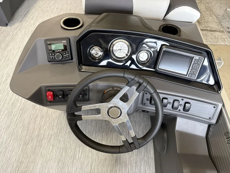 Slide: The Image of Bennington 20SLS-Snap 2026 - 9