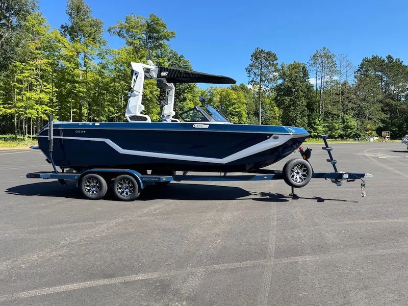 The Image of Nautique Super Air Nautique GS22 2026 - 1