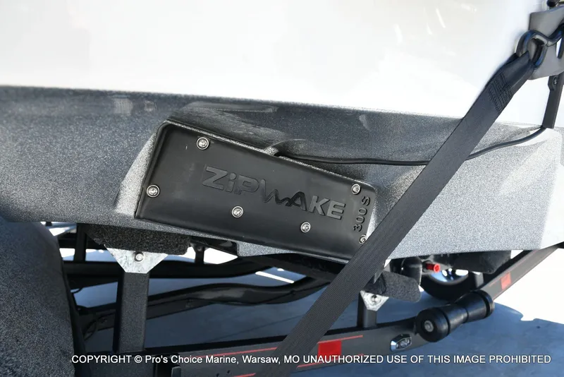 Slide: The Image of Ranger 622FS Pro 2026 - 24