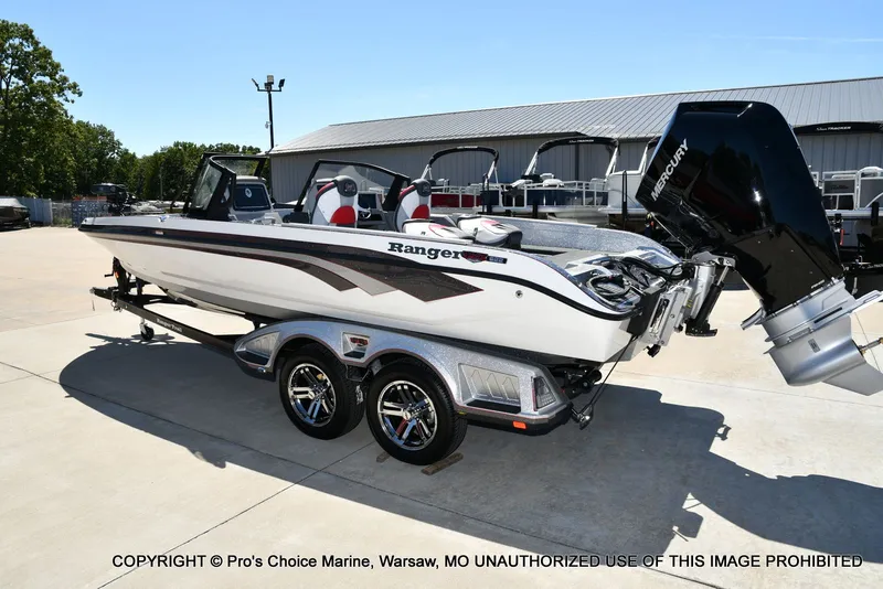 Slide: The Image of Ranger 622FS Pro 2026 - 26