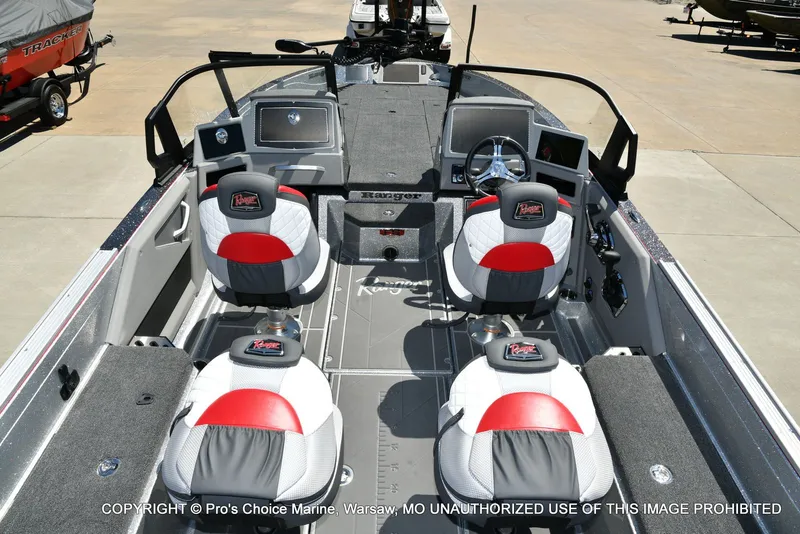 Slide: The Image of Ranger 622FS Pro 2026 - 40