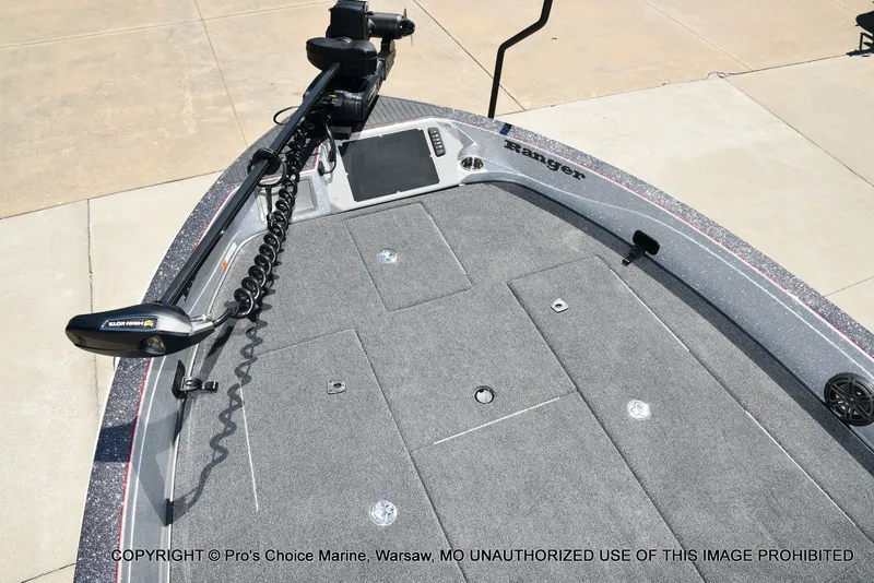 Slide: The Image of Ranger 622FS Pro 2026 - 64