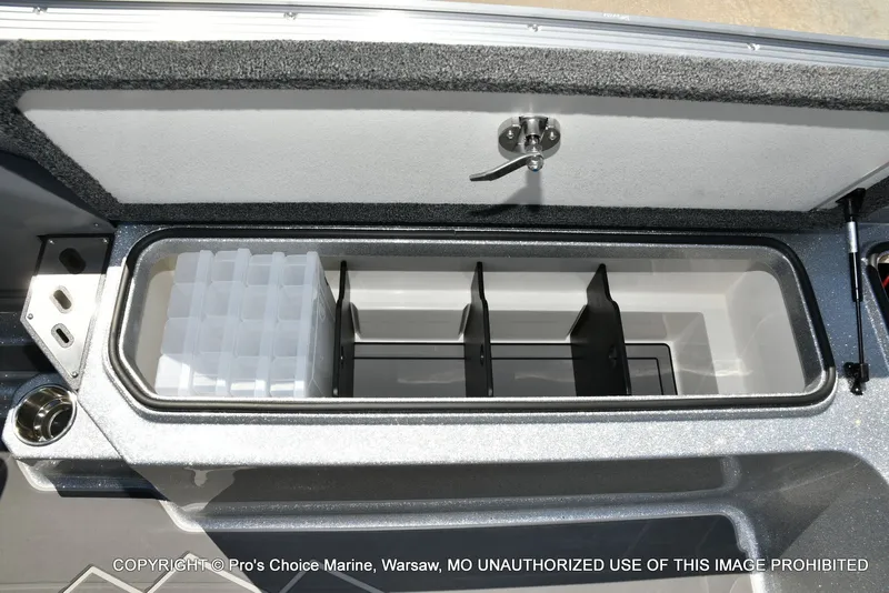 Slide: The Image of Ranger 622FS Pro 2026 - 76