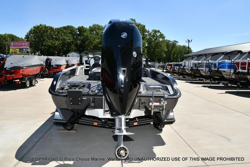 Slide: The Image of Ranger 622FS Pro 2026 - 26