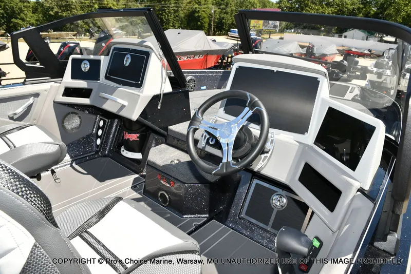 Slide: The Image of Ranger 622FS Pro 2026 - 9