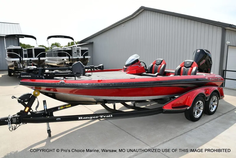 Slide: The Image of Ranger Z519R w/225HP Pro-XS 2024 - 25