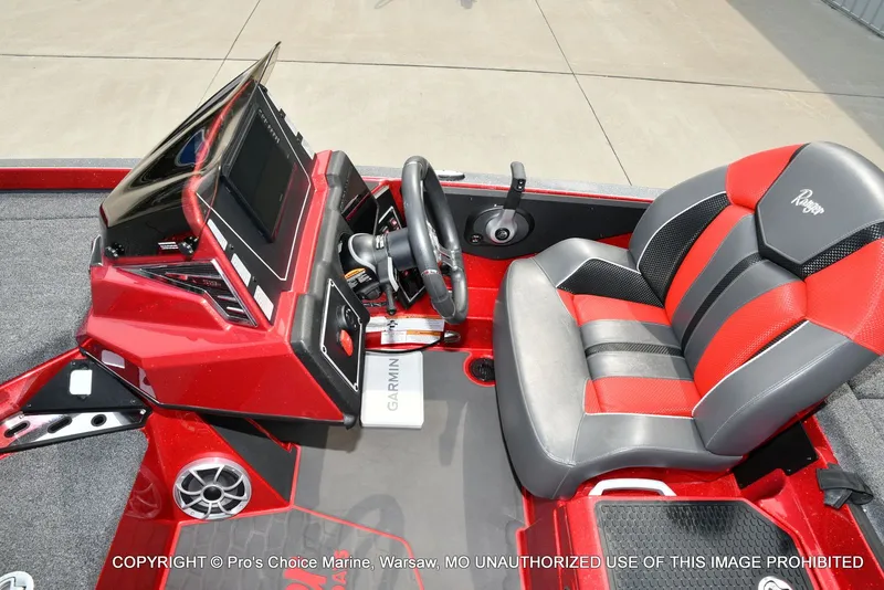 Slide: The Image of Ranger Z519R w/225HP Pro-XS 2024 - 44