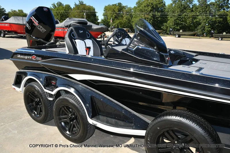 Slide: The Image of Ranger Z520R Traction Mat Interior 2026 - 4