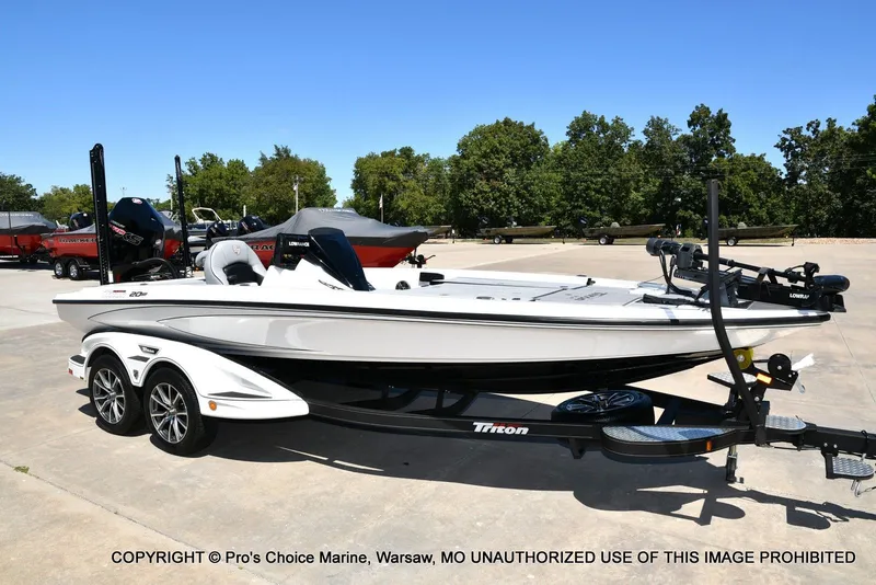 Slide: The Image of Triton 20XP Patriot Traction Mat Interior 2023 - 73