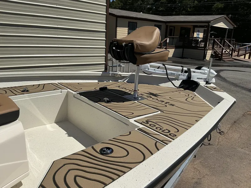 Slide: The Image of Xpress H20B Bay 2026 - 8