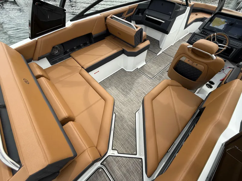 Slide: The Image of Cobalt R4 2025 - 642