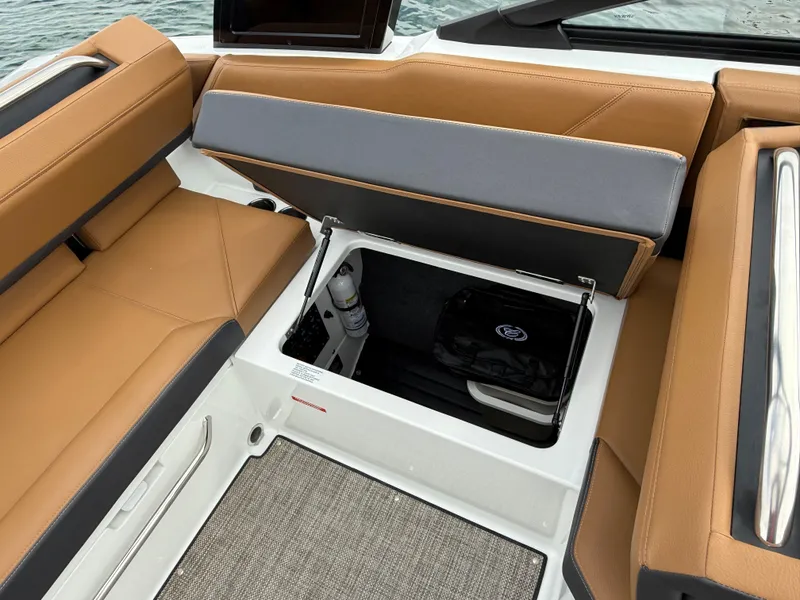 Slide: The Image of Cobalt R4 2025 - 656