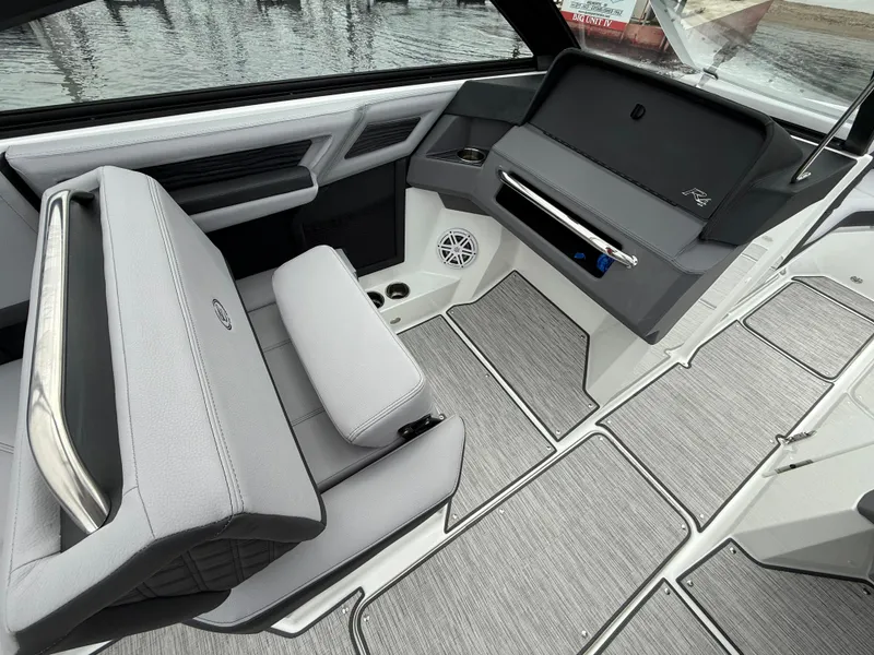 Slide: The Image of Cobalt R4 2025 - 564