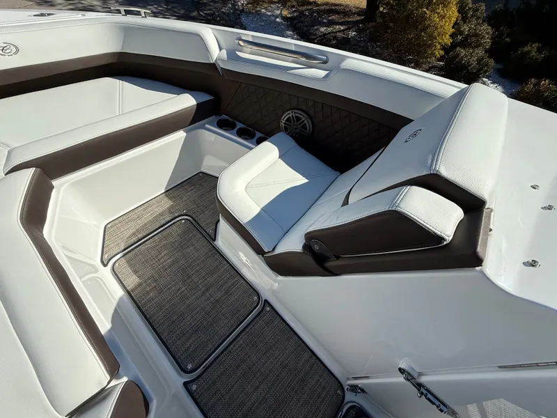 Slide: The Image of Cobalt R6 2025 - 422