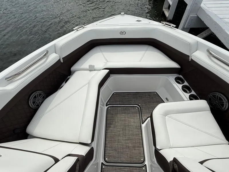 Slide: The Image of Cobalt R6 2025 - 499