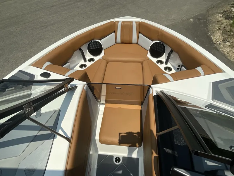 Slide: The Image of Malibu Wakesetter 22 LSV 2023 - 283