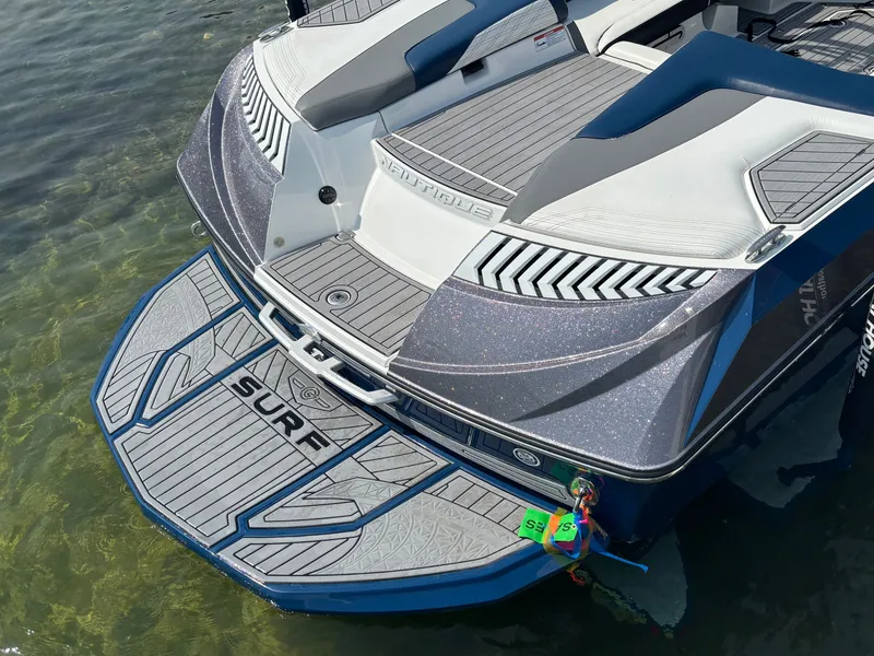 Slide: The Image of Nautique Super Air Nautique G23 2017 - 522