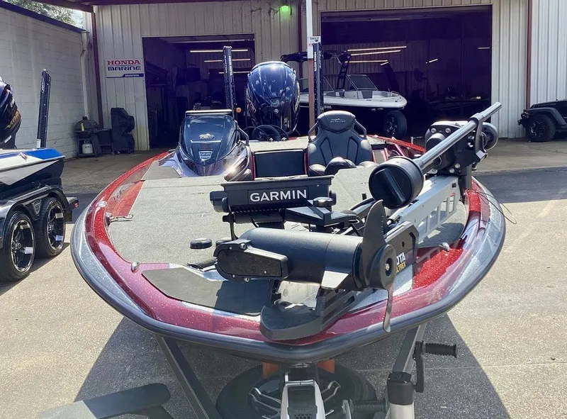 Slide: The Image of Skeeter ZXR19 2023 - 4