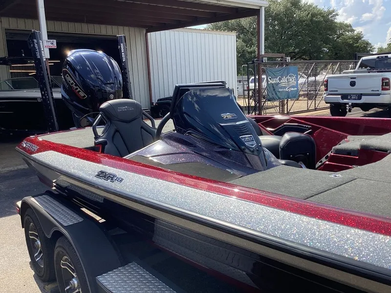 Slide: The Image of Skeeter ZXR19 2023 - 6