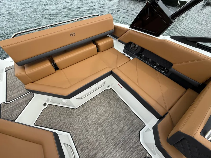 Slide: The Image of Cobalt R4 2025 - 643