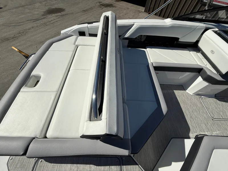 Slide: The Image of Cobalt R4 2024 - 316