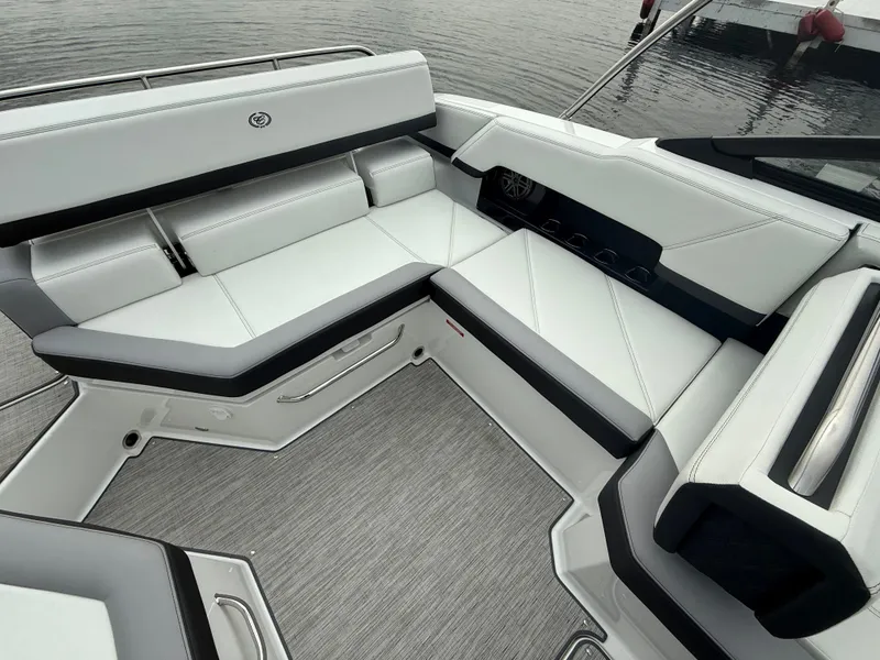 Slide: The Image of Cobalt R4 2024 - 341