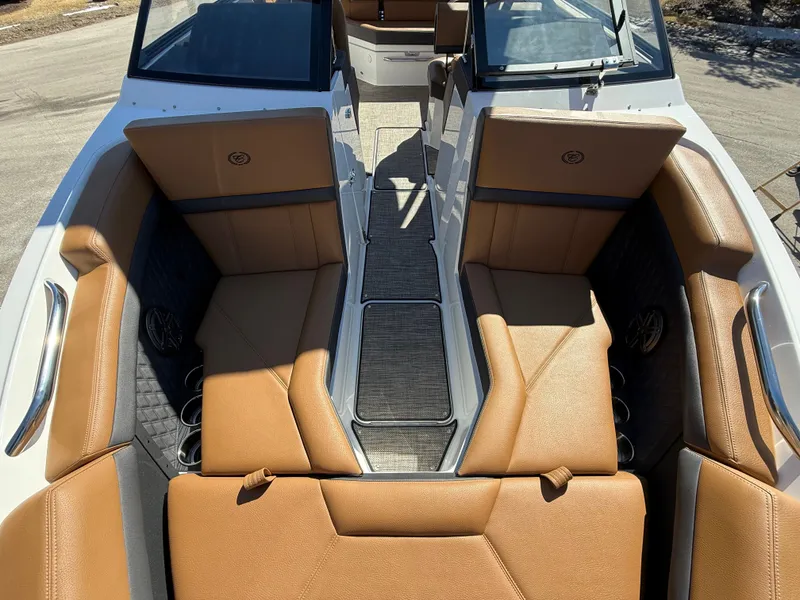 Slide: The Image of Cobalt R4 2025 - 534