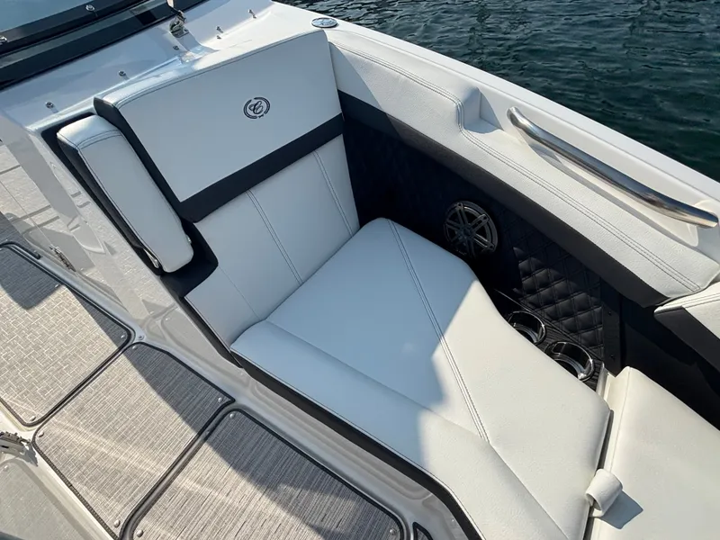 Slide: The Image of Cobalt R6 2025 - 636