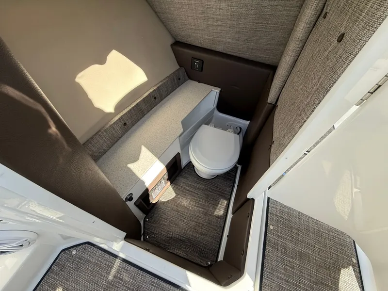 Slide: The Image of Cobalt R6 2025 - 440