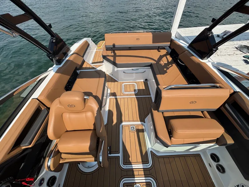 Slide: The Image of Cobalt R6 2023 - 906