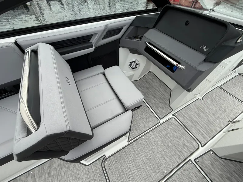 Slide: The Image of Cobalt R4 2025 - 710