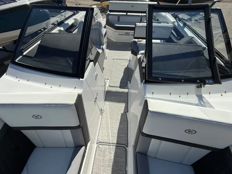 Slide: The Image of Cobalt R4 2024 - 377