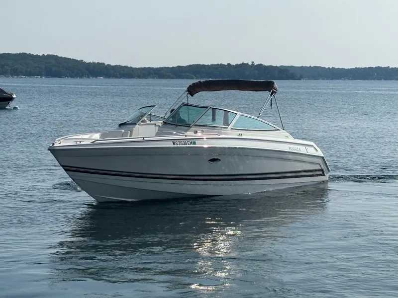 Slide: The Image of Formula 280 Bowrider 1998 - 1