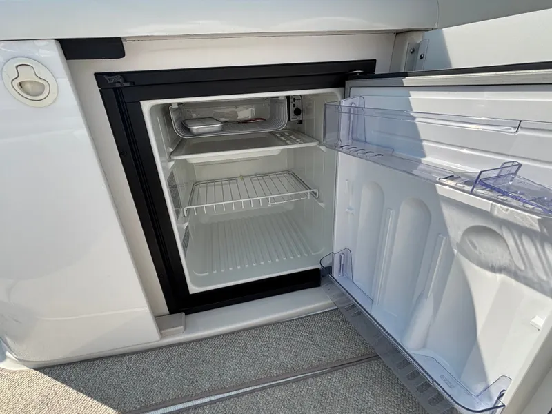 Slide: The Image of Formula 280 Bowrider 1998 - 773