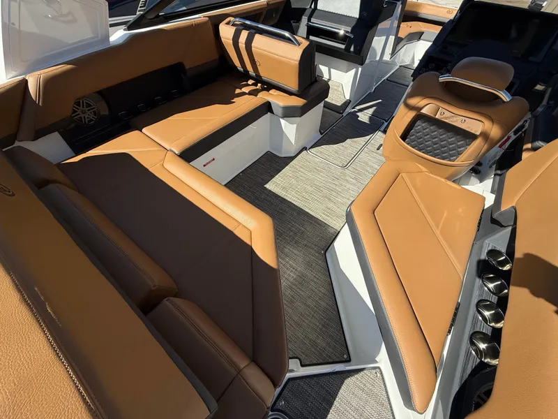 Slide: The Image of Cobalt R4 2025 - 607