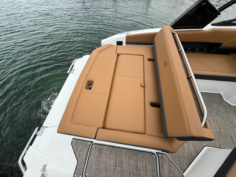 Slide: The Image of Cobalt R4 2025 - 736