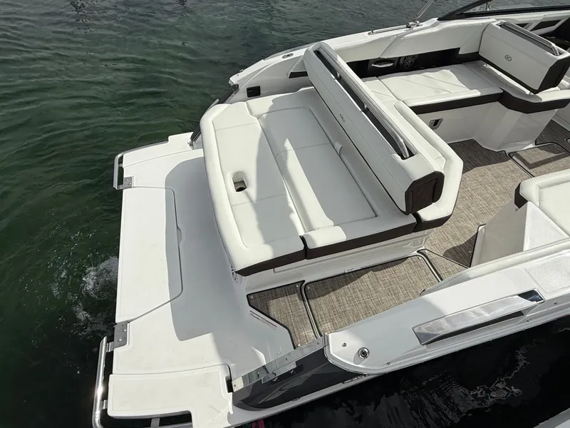 Slide: The Image of Cobalt R6 2025 - 451