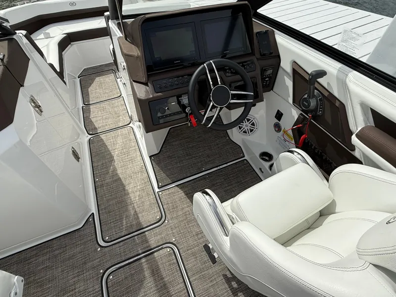 Slide: The Image of Cobalt R6 2025 - 523