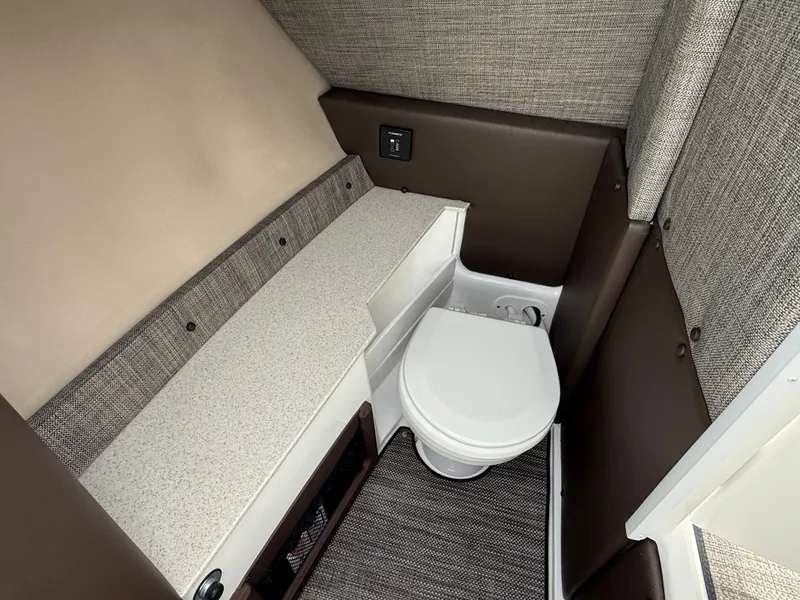 Slide: The Image of Cobalt R6 2025 - 537