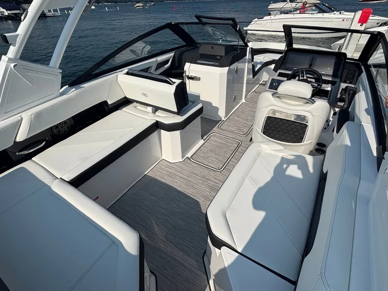 Slide: The Image of Cobalt R6 2025 - 773