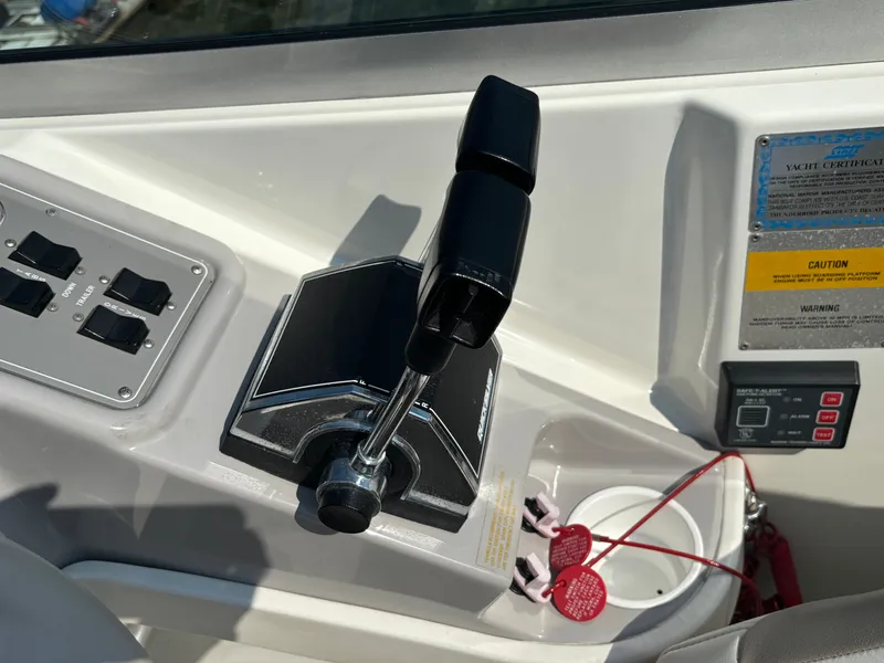 Slide: The Image of Formula 280 Bowrider 1998 - 927