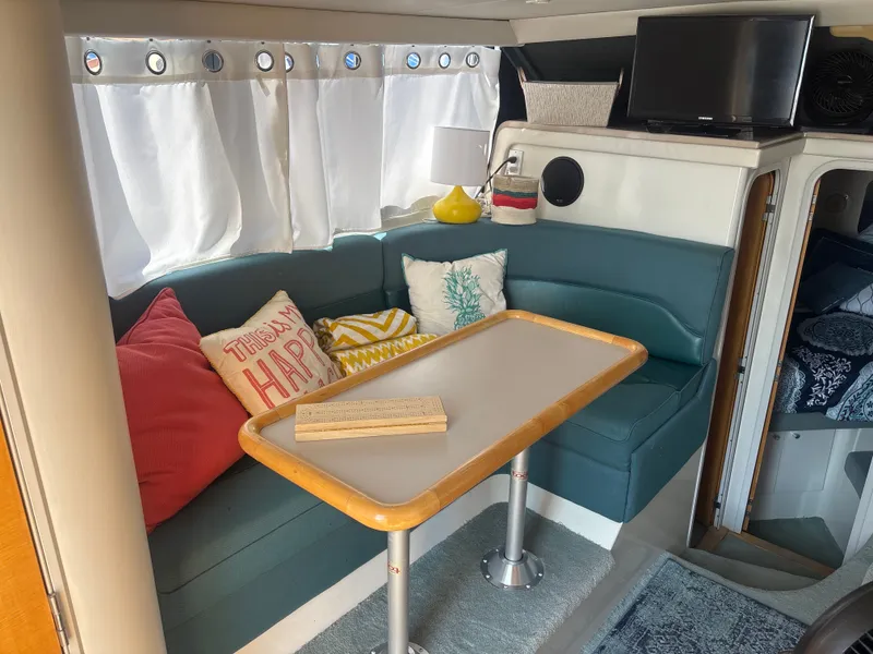 Slide: The Image of Carver Yachts 320 Voyager 1996 - 20