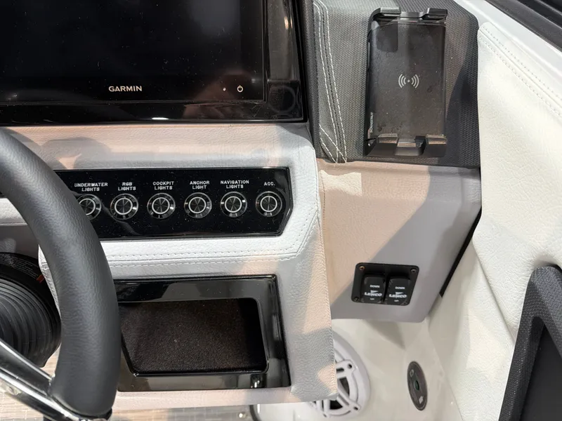 Slide: The Image of Cobalt R4 Surf 2026 - 14