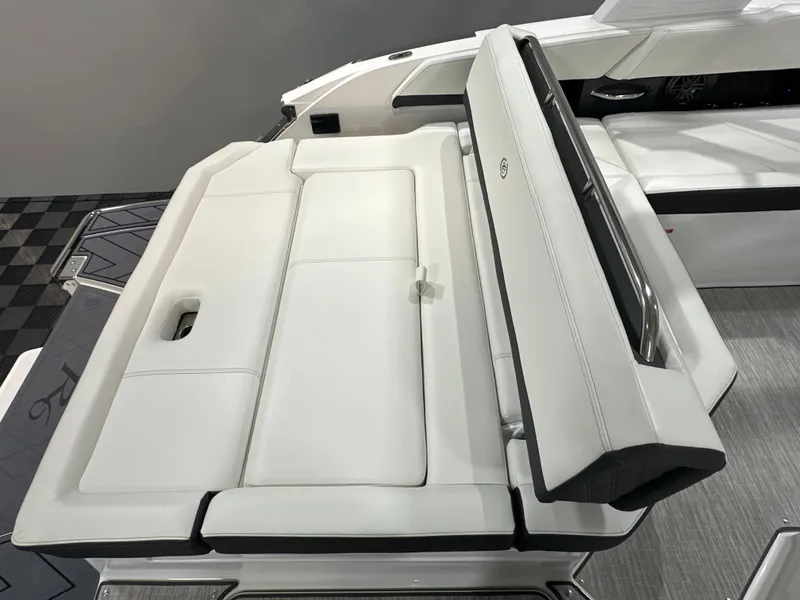 Slide: The Image of Cobalt R6 2026 - 10